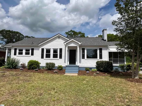 1600 W Parker Road, Greenville, SC 29617