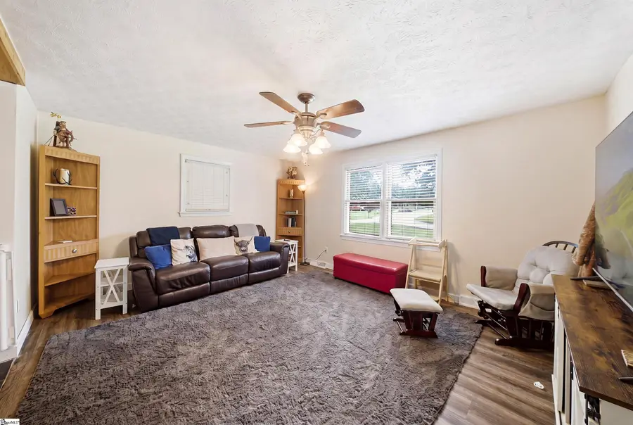 116 Winston Way, Easley, SC 29640 - #3