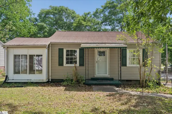 2 Maryland Avenue, Greenville, SC 29611-5623