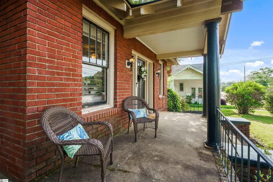 123 W Main Street, Duncan, SC 29334 - #3