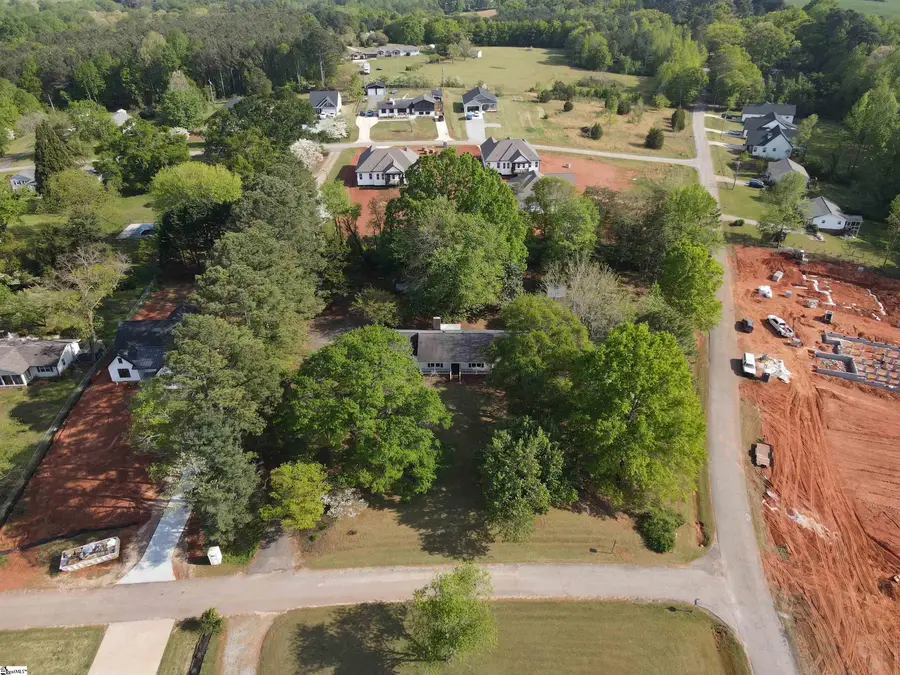 385 Wall Street, Campobello, SC 29322 - #2