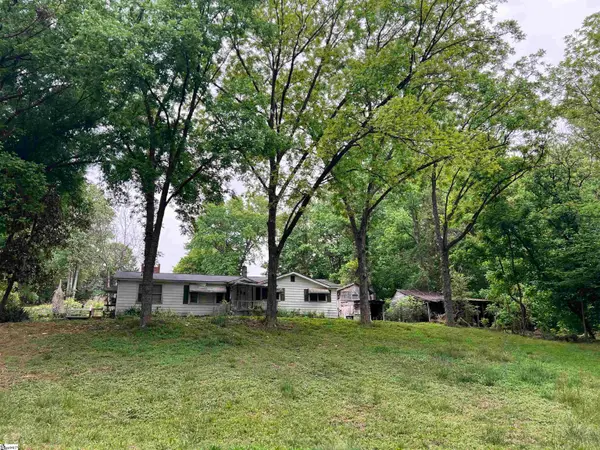 384 Hamburg Road, Easley, SC 29640