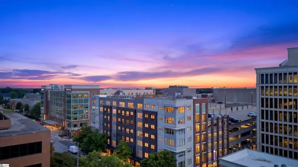 100 E Washington Street #Unit 23, Greenville, SC 29601