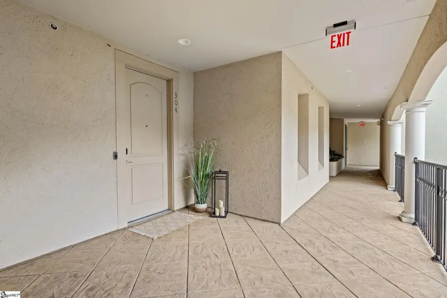 1209 E Washington Street #Unit 304, Greenville, SC 29601 - #3