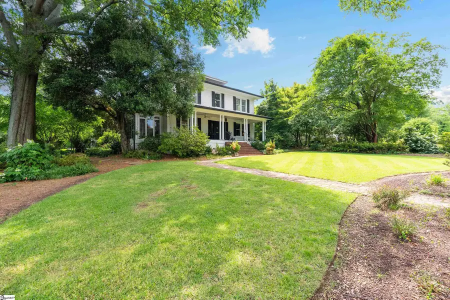 303 Mcdaniel Avenue, Greenville, SC 29601 - #3