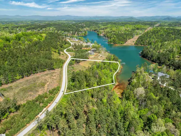 124 Coveside Lane, Six Mile, SC 29682