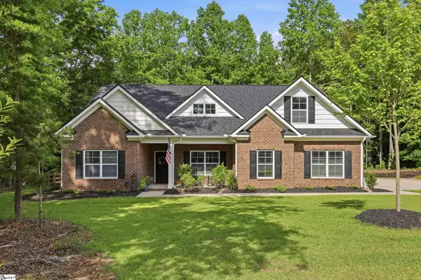 218 Adair Place, Laurens, SC 29630