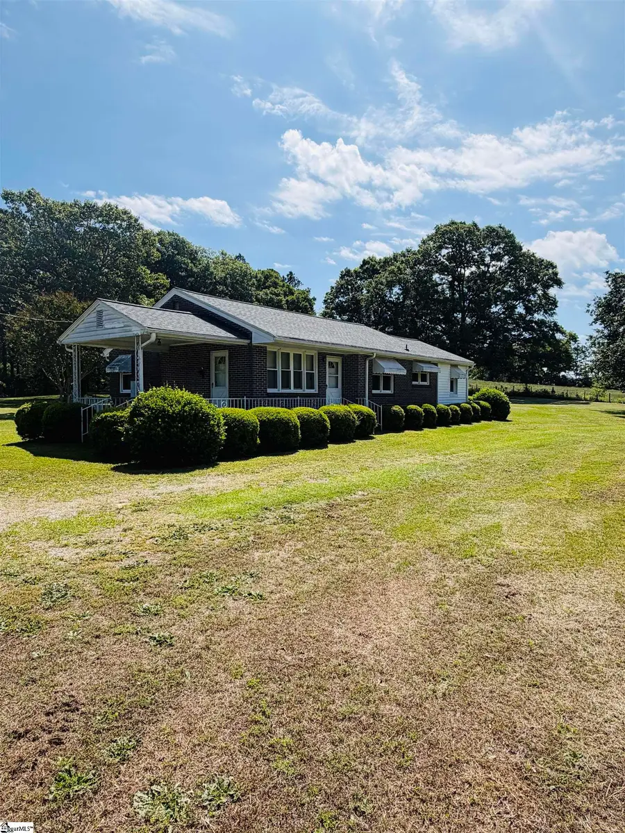 7593 Greenpond Road, Gray Court, SC 29645 - #3