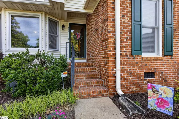 316 Angie Drive, Taylors, SC 29687