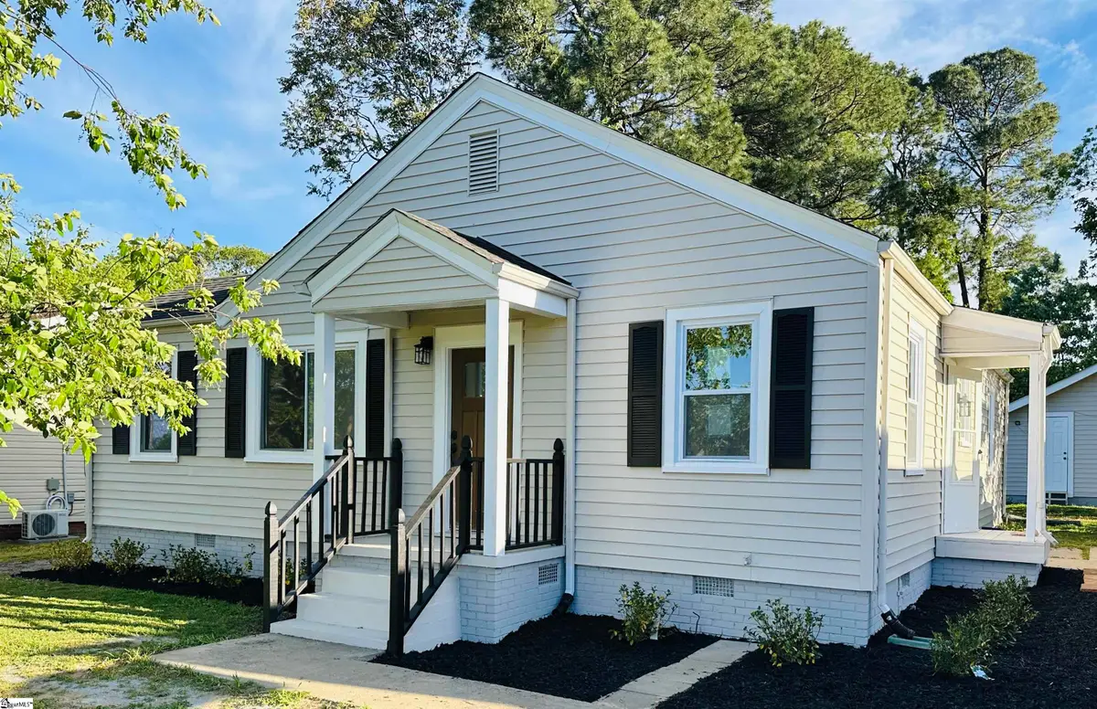 414 E Fairview Avenue, Greer, SC 29651 - #1