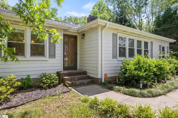 28 Buena Vista Avenue, Greenville, SC 29607