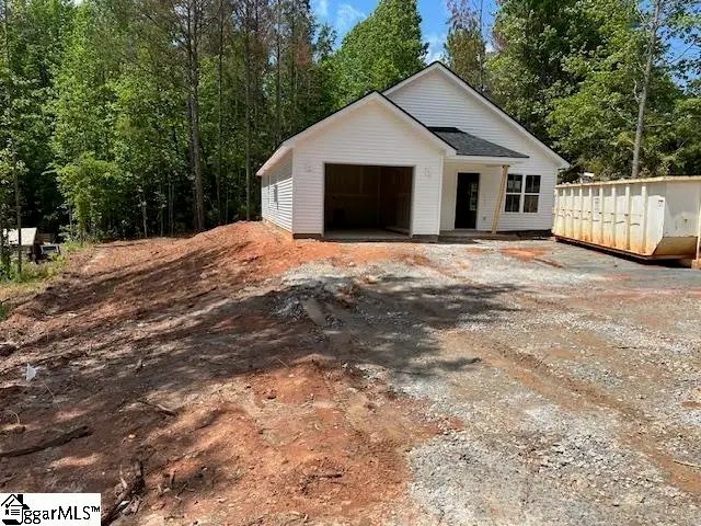 1075 E Prince Road, Landrum, SC 29356 - #1