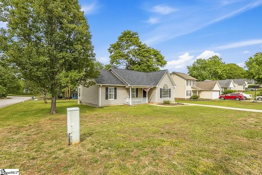 301 E Myles Lane, Spartanburg, SC 29303 - #2