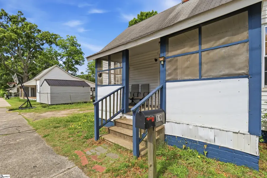 19 Geer Street, Belton, SC 29627 - #2
