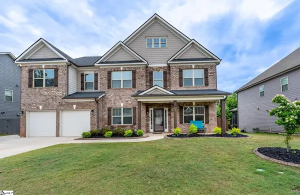 15 Foxmoor Court, Simpsonville, SC 29680