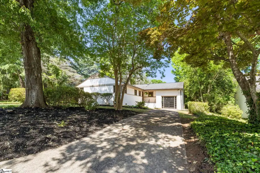 123 Ridgecrest Drive, Greenville, SC 29609 - #2