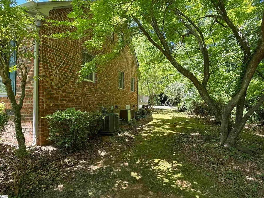 610 S. Adair Street, Clinton, SC 29325 - #2