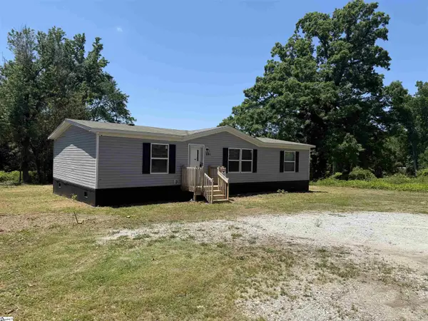 281 Old Petrie Road, Spartanburg, SC 29302-6322