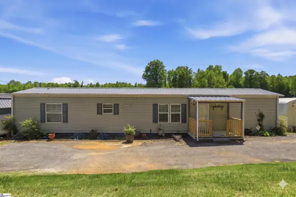 111 Lake Circle Road, Marietta, SC 29661
