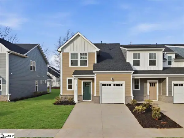 11 Thurlow Court, Greenville, SC 29615