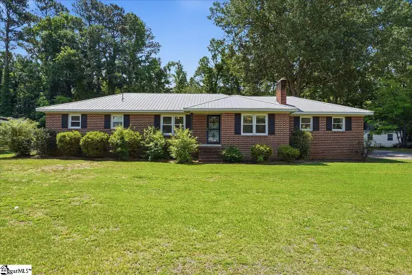 208 Skyland Drive, Clinton, SC 29325