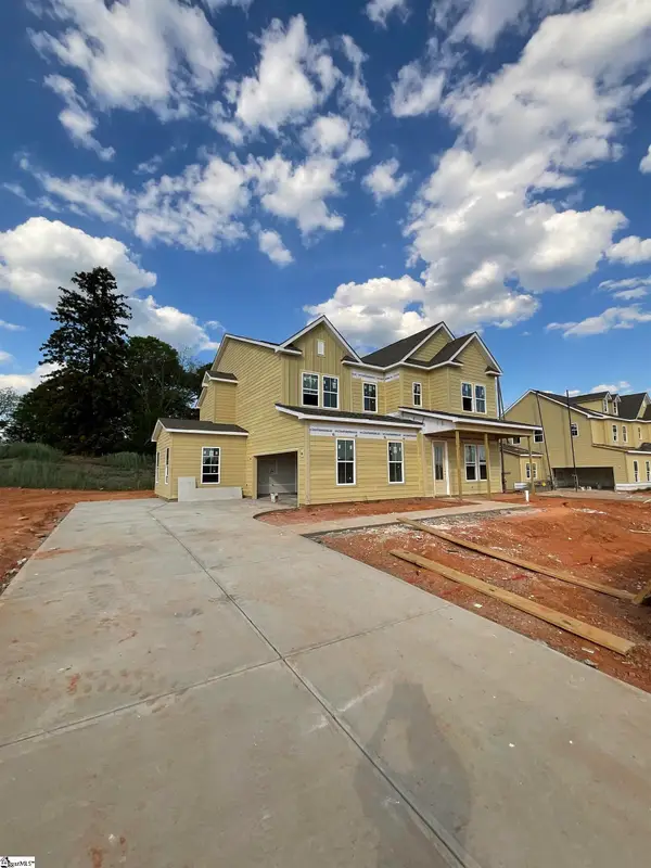 900 Cedarleaf Way, Simpsonville, SC 29681