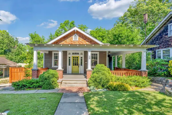 15 Wilton Street, Greenville, SC 29601