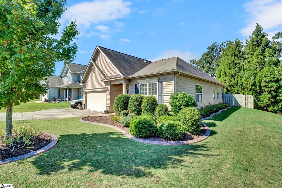 100 Amherst Way, Easley, SC 29642 - #3