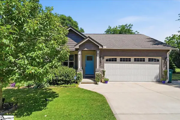 739 Kingswood Valley Drive, Moore, SC 29369
