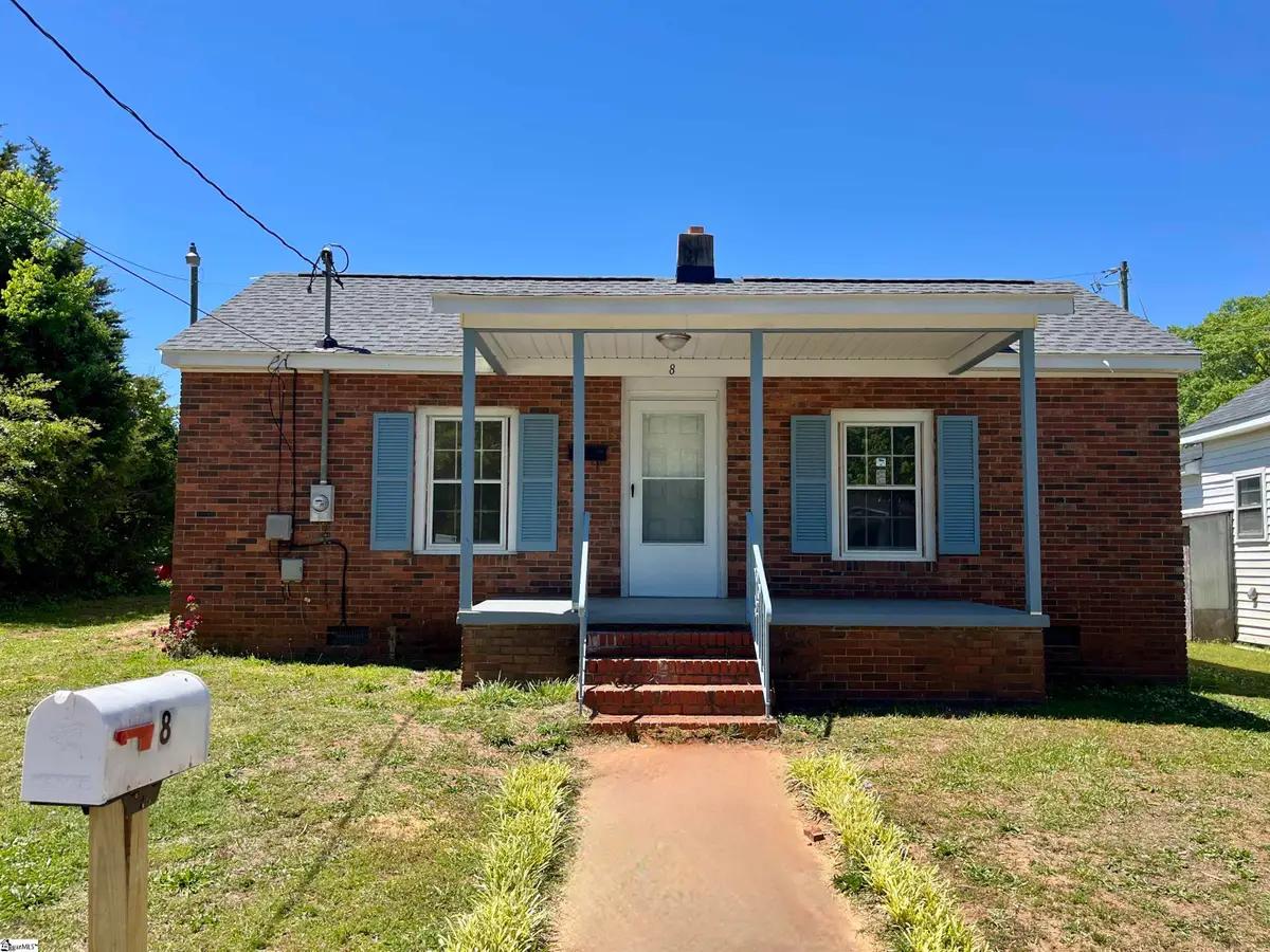 8 Clark Street, Laurens, SC 29360 - #1