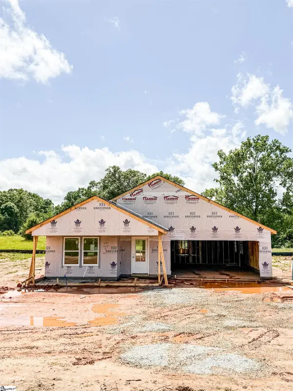 18002 Hwy 101 S, Gray Court, SC 29645