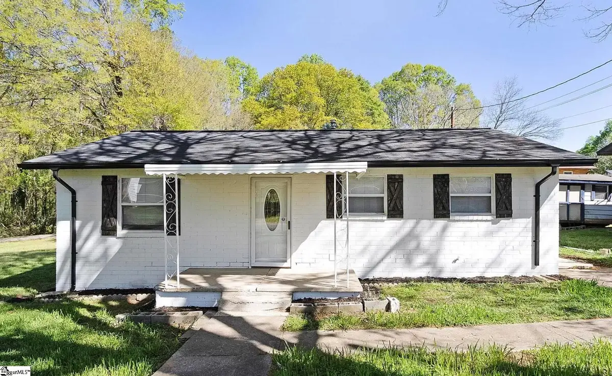 611 Gardner Street, Gaffney, SC 29341-1934 - #1