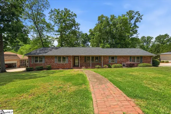 7 Norwich Drive, Greenville, SC 29609