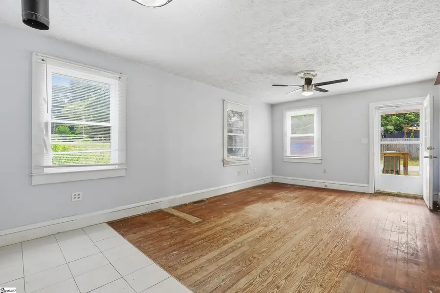 205 E C Avenue, Easley, SC 29640 - #2