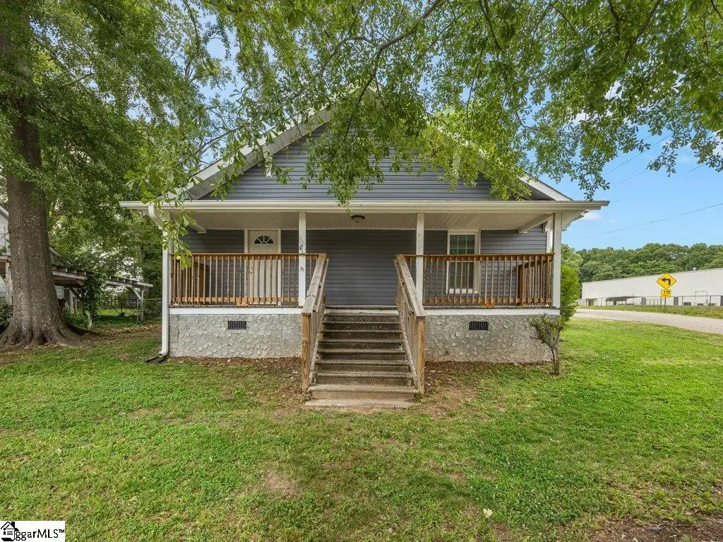 207 Poole Street, Woodruff, SC 29388-1633 - #1