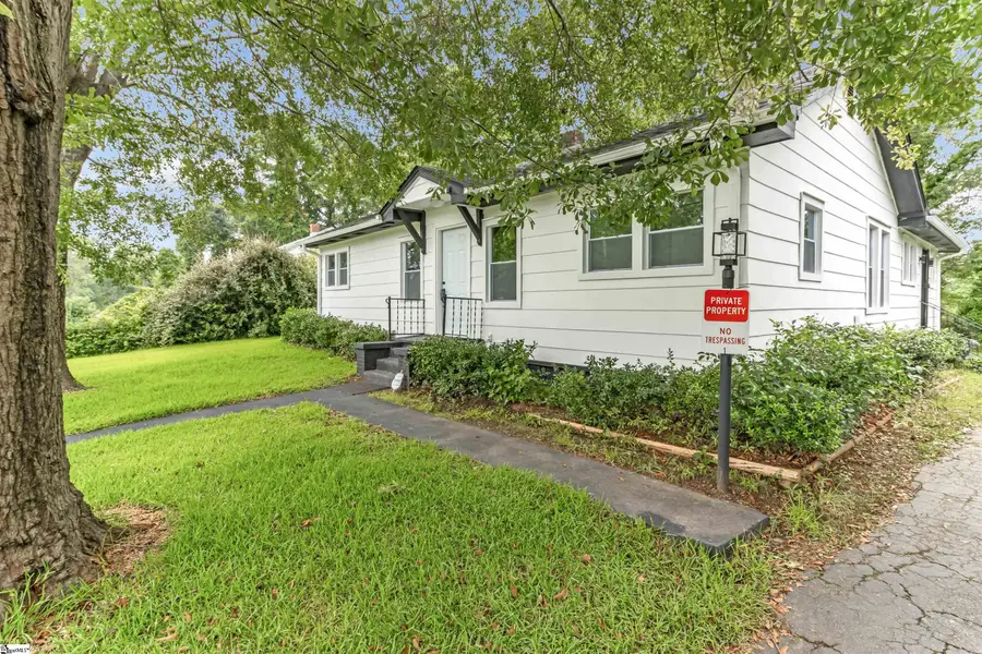 207 South Carolina Avenue, Spartanburg, SC 29306 - #2