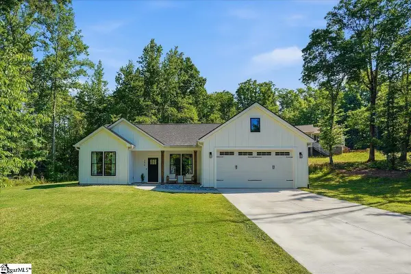 298 Red Hill Road, Landrum, SC 29356
