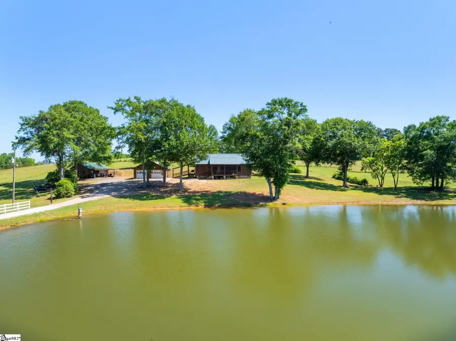 425 Cooper Bridge Road, Woodruff, SC 29388 - #2