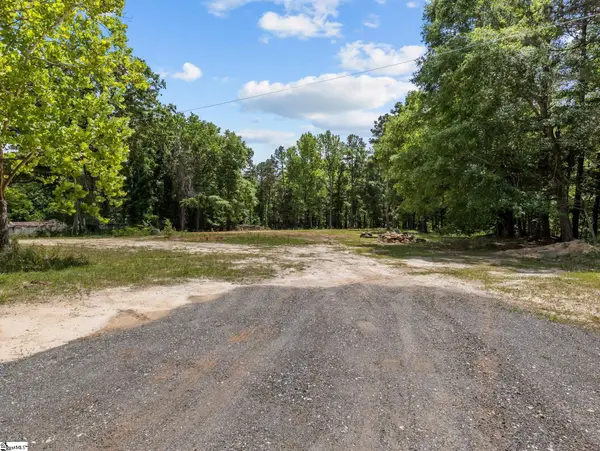 7615 N 178 Highway, Donalds, SC 29638