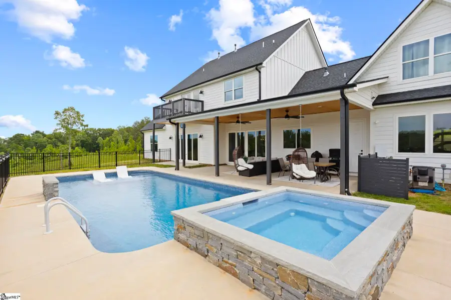 6850 Mountain View Road, Taylors, SC 28687 - #3