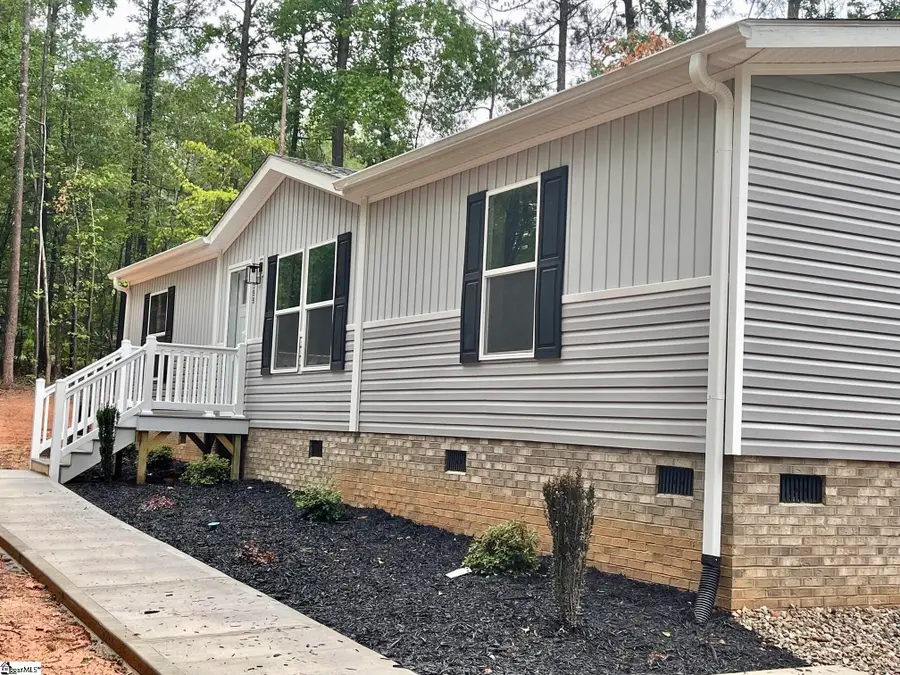 399 Charles Street, Enoree, SC 29335 - #3