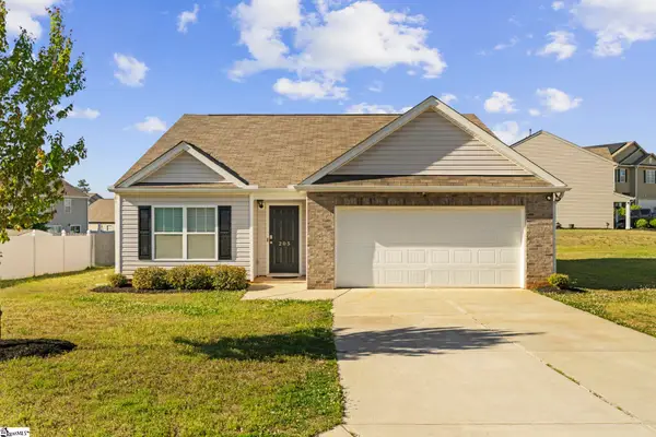205 Hillendale Way, Pelzer, SC 29697