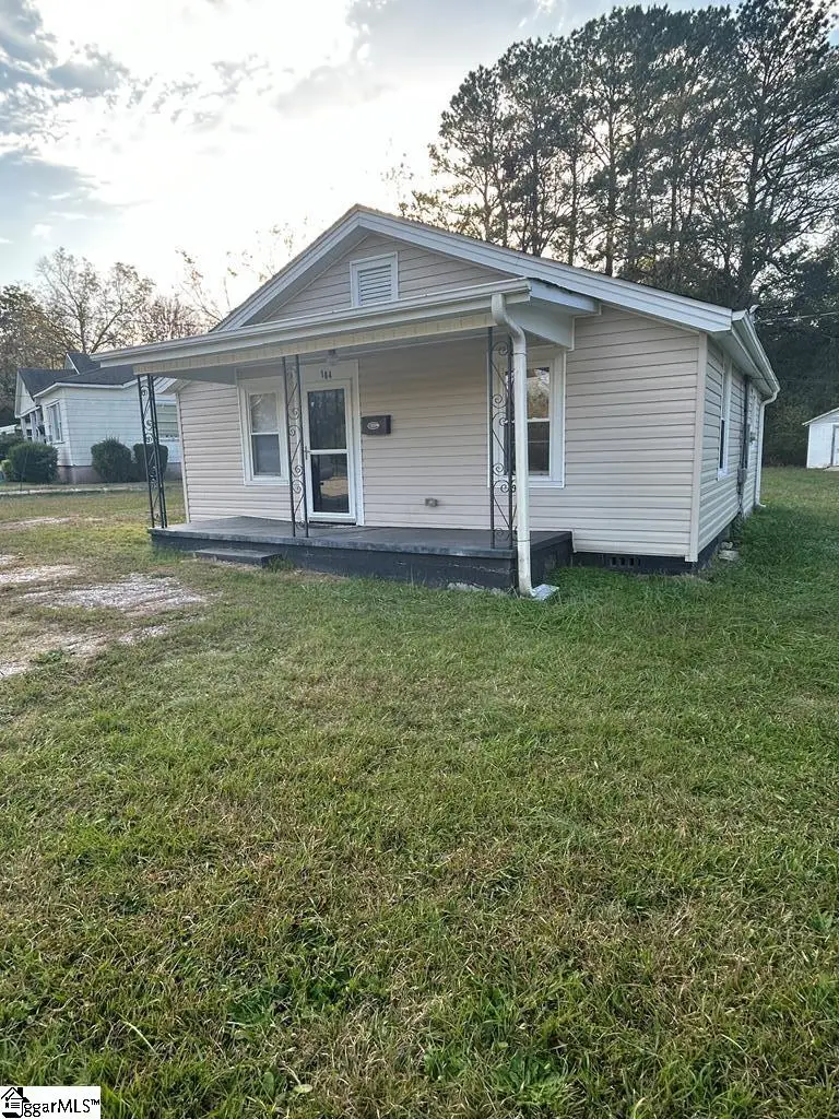 104 Hunter Street, Abbeville, SC 29620 - #1