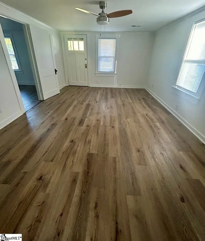 104 Hunter Street, Abbeville, SC 29620 - #3