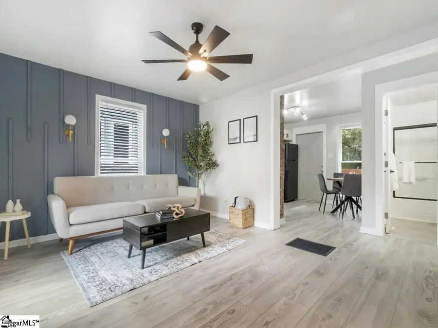 102 Helen Street, Spartanburg, SC 29301 - #3