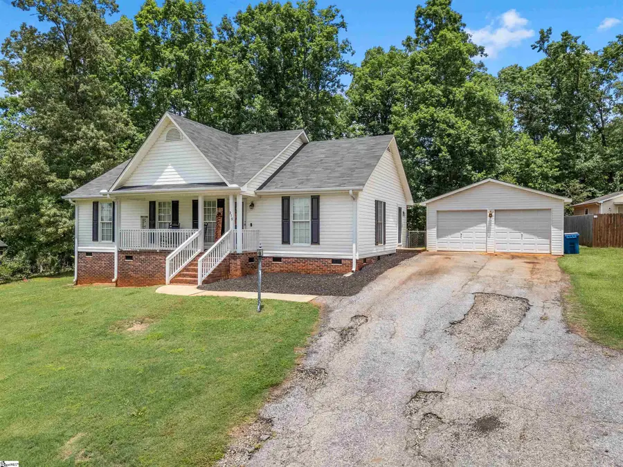 315 Double Bridge Road, Boiling Springs, SC 29316 - #2