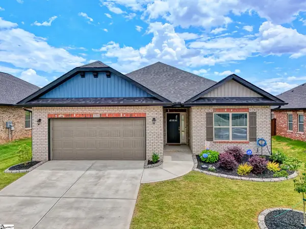 106 Red Hollow Road, Simpsonville, SC 29681