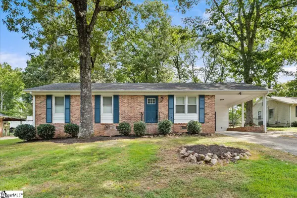 3 Kerry Court, Taylors, SC 29687