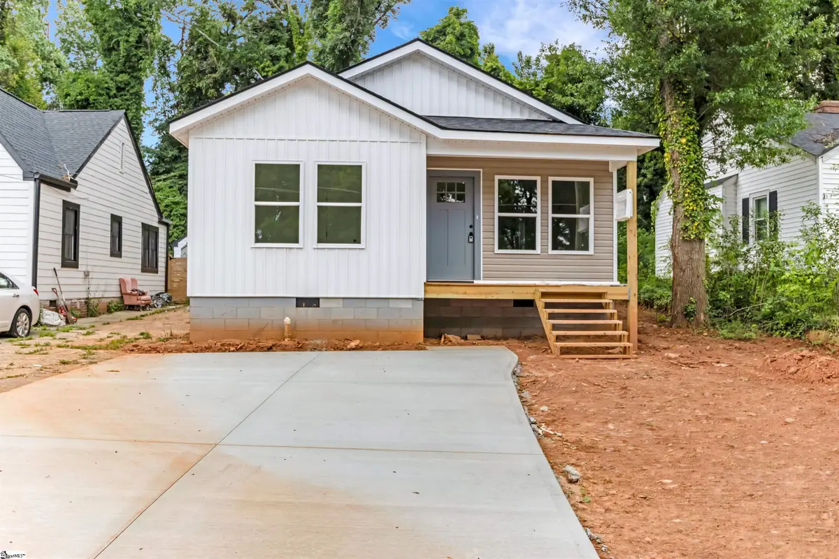 353 St Andrews Street, Spartanburg, SC 29306 - #1