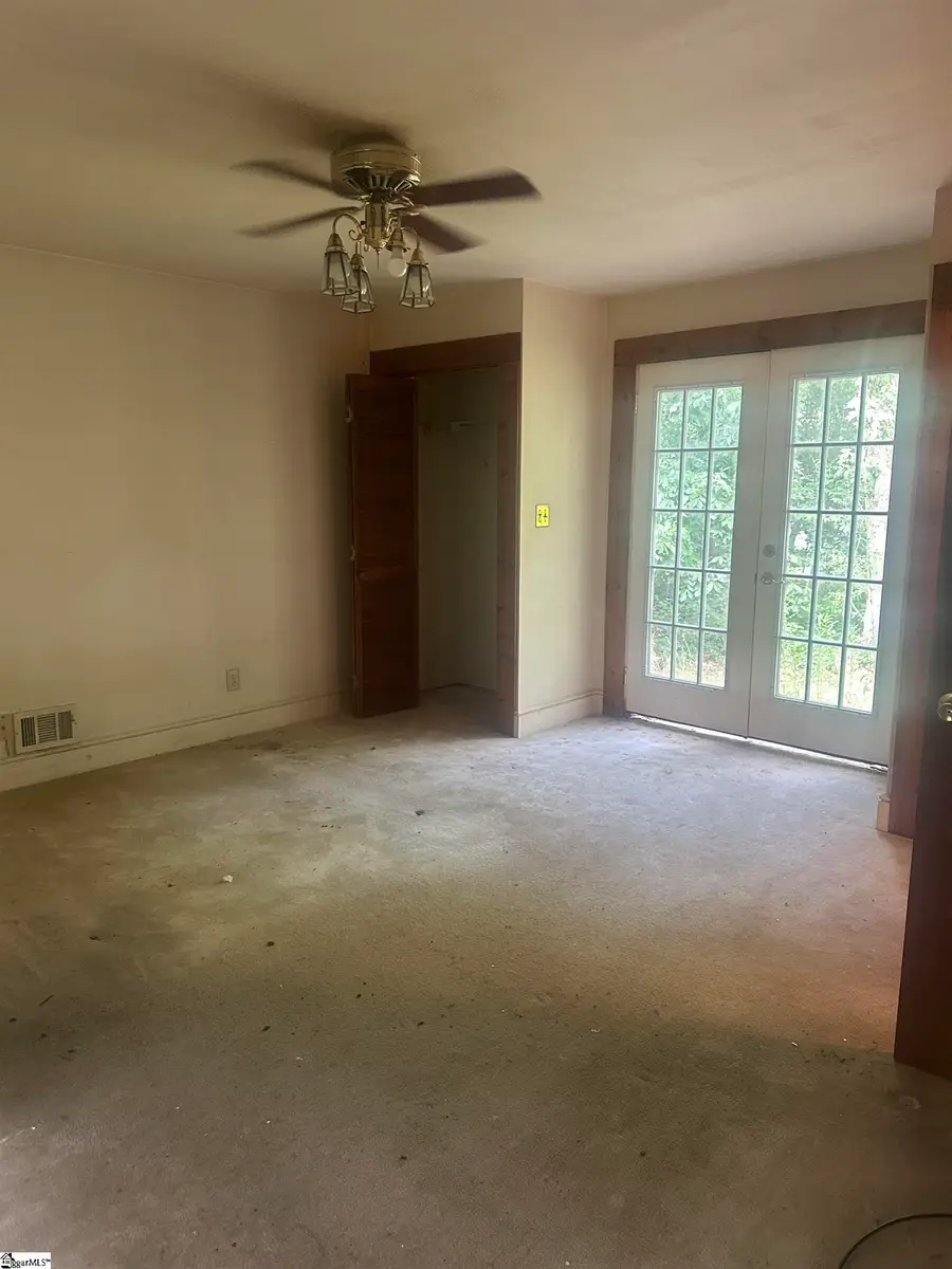 1107 Roper Mountain Road, Greenville, SC 29615 - #2